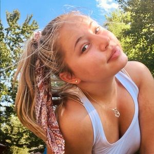 Meet your Posher, Miranda